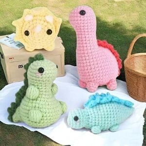 DIY Crochet Dinosaur Plush Toys Set 4 NEW